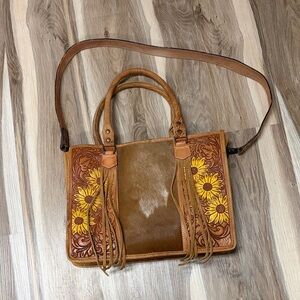 American Darling Tan and Yellow Floral Shoulder Bag